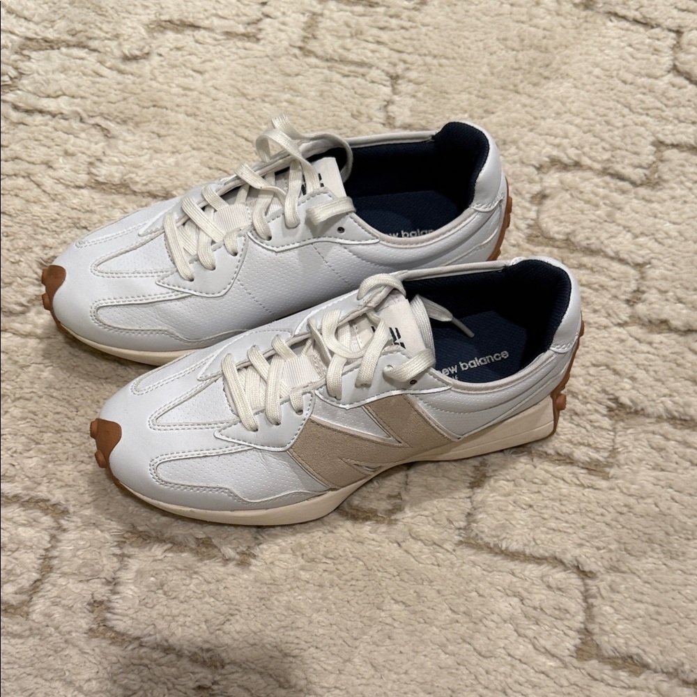 New Balance Women’s White and tan golf shoes